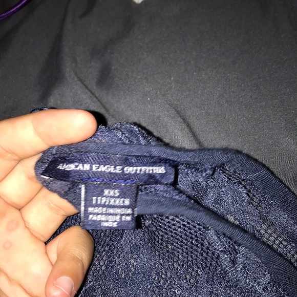 American eagle Navy blue crop top - Picture 5 of 5